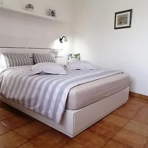 https://los-geranios-n25.tenerifehoteles.net